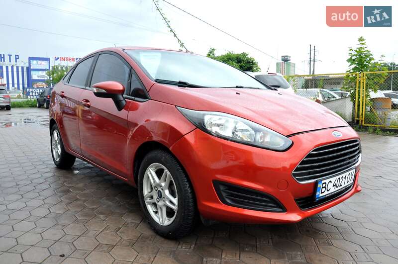 Седан Ford Fiesta 2018 в Львові
