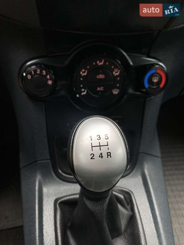 Хэтчбек Ford Fiesta 2009 в Виннице
