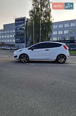 Хетчбек Ford Fiesta 2013 в Білогородці