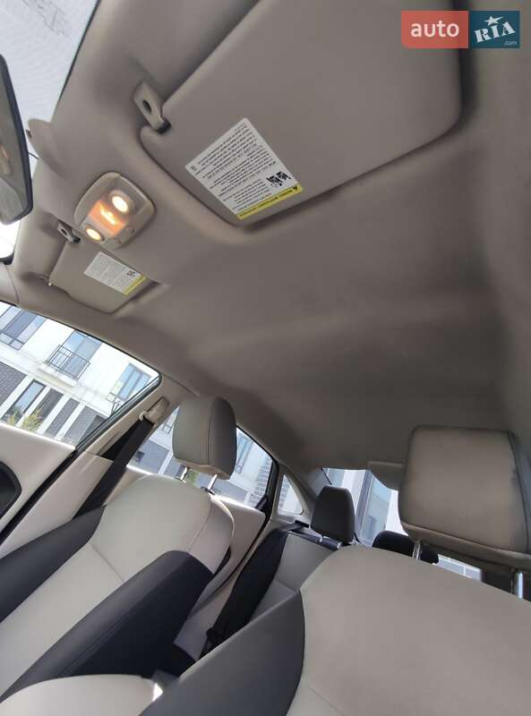 Седан Ford Fiesta 2013 в Киеве