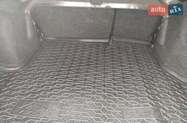 Седан Ford Fiesta 2013 в Киеве
