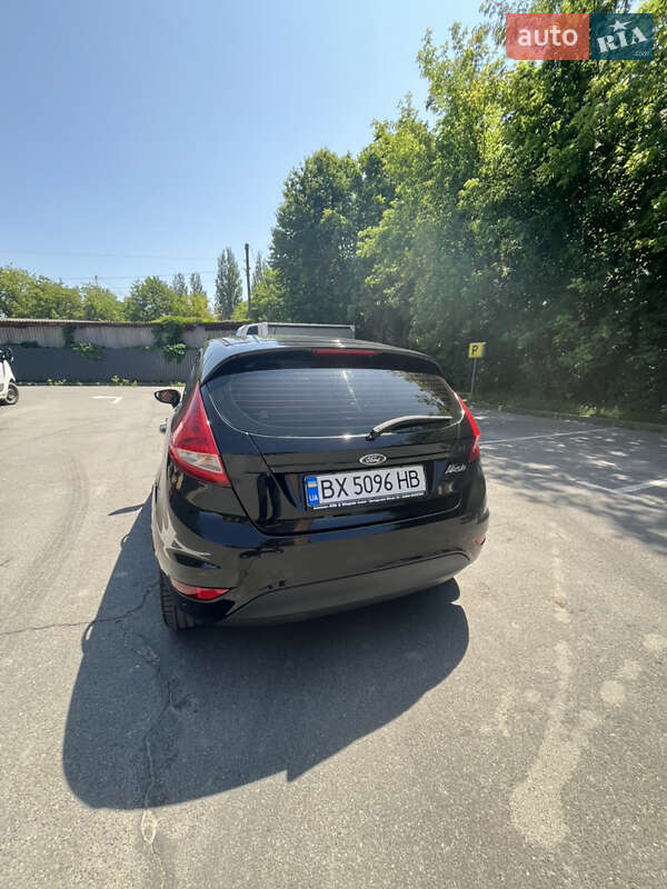 Хэтчбек Ford Fiesta 2009 в Каменец-Подольском