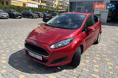 Хетчбек Ford Fiesta 2016 в Львові