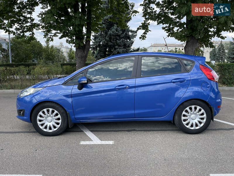 Хэтчбек Ford Fiesta 2013 в Днепре фото 4 Хэтчбек Ford Fiesta 2013 в Днепре