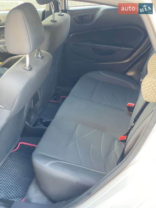 Хэтчбек Ford Fiesta 2018 в Харькове