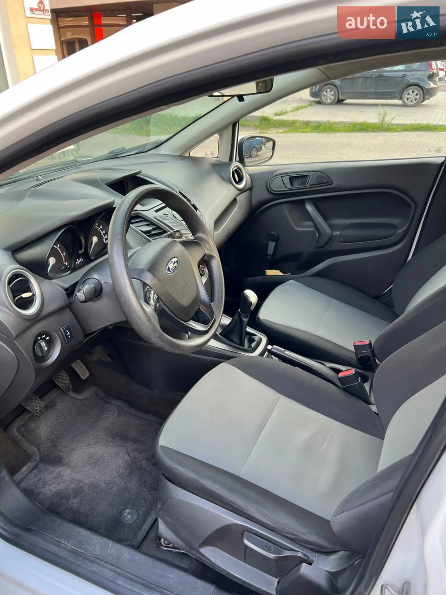 2019 Ford Fiesta - мініатюра 26