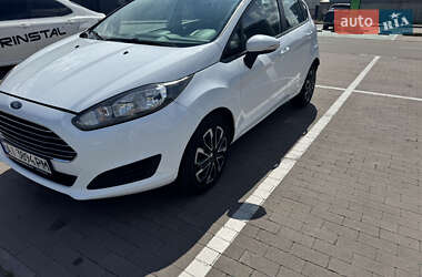 Хэтчбек Ford Fiesta 2013 в 