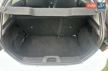 Хэтчбек Ford Fiesta 2014 в 