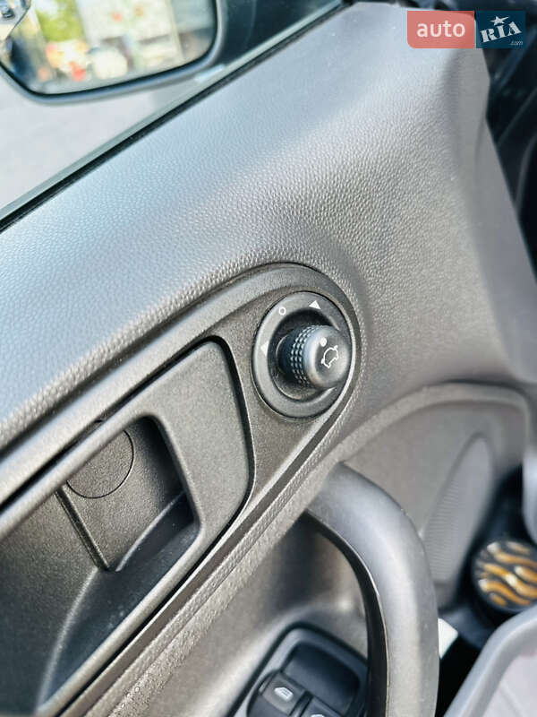 Седан Ford Fiesta 2018 в Одессе фото 17 Седан Ford Fiesta 2018 в Одессе