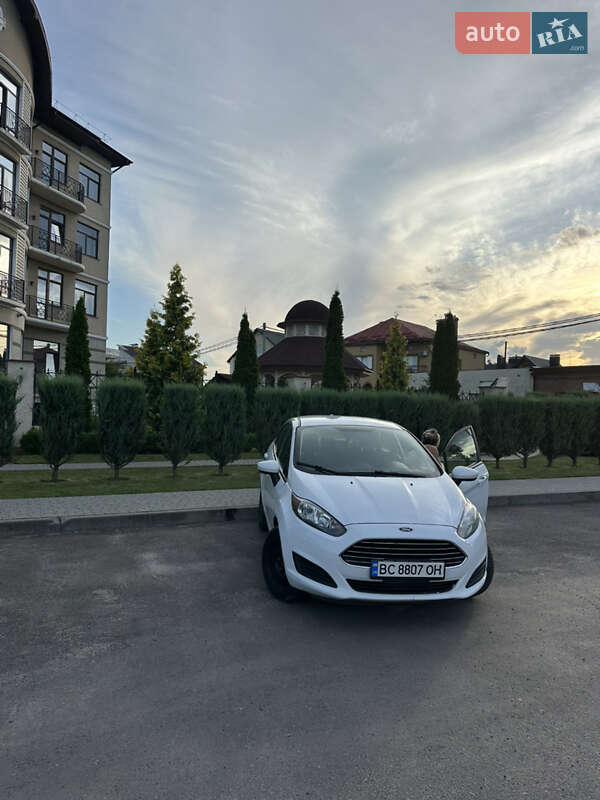 Седан Ford Fiesta 2016 в Шептицькому фото 4 Седан Ford Fiesta 2016 в Шептицькому