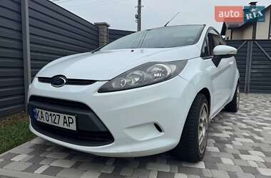 Хэтчбек Ford Fiesta 2008 в 