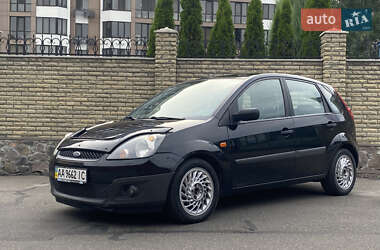 Хетчбек Ford Fiesta 2008 в Києві