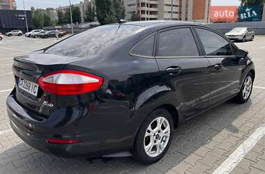 Седан Ford Fiesta 2014 в Києві