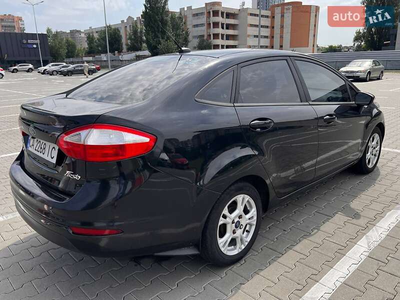 Ford Fiesta 2014