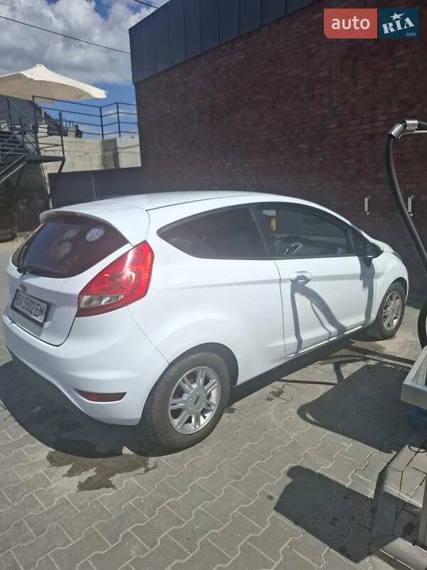 Хетчбек Ford Fiesta 2010 в Хмельницькому