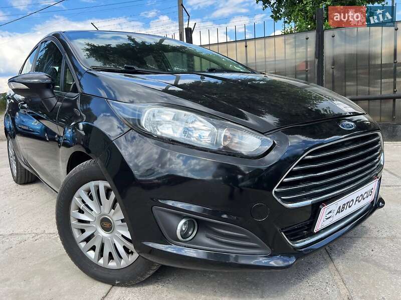 Хэтчбек Ford Fiesta 2014 в Киеве