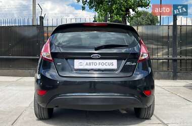 Хэтчбек Ford Fiesta 2014 в 