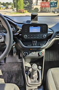 Хетчбек Ford Fiesta 2018 в Хмельницькому
