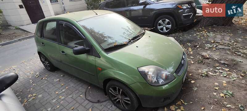 Хетчбек Ford Fiesta 2008 в Дніпрі фото 12 Хетчбек Ford Fiesta 2008 в Дніпрі