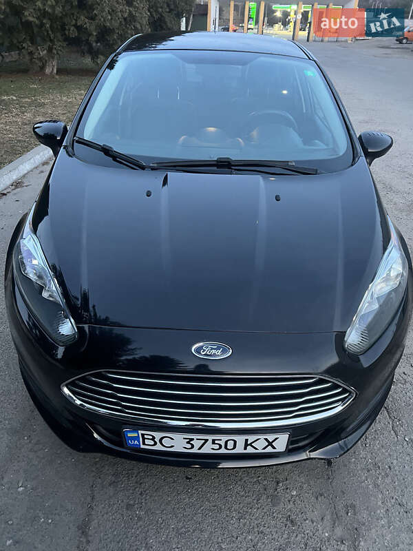 Седан Ford Fiesta 2018 в Львове