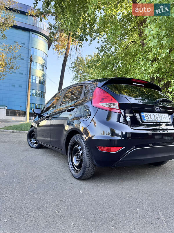 Хэтчбек Ford Fiesta 2012 в Киеве