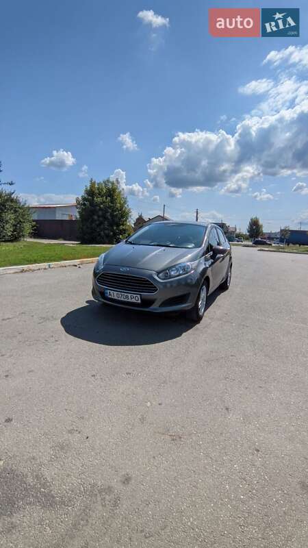 Седан Ford Fiesta 2018 в Буче