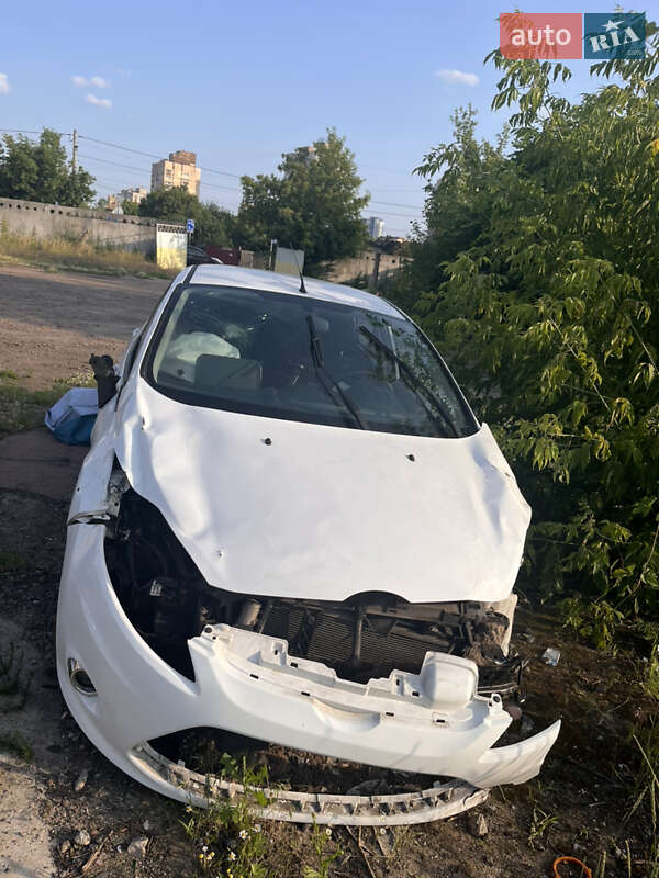 Хэтчбек Ford Fiesta 2011 в Киеве