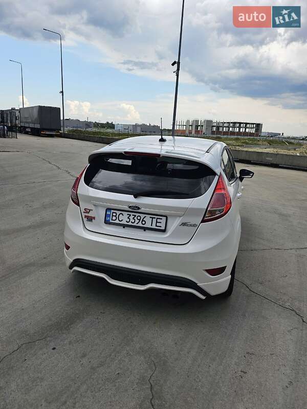 Хэтчбек Ford Fiesta 2016 в Львове фото 8 Хэтчбек Ford Fiesta 2016 в Львове