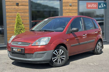 Хэтчбек Ford Fiesta 2006 в Шептицькому
