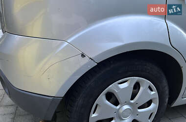 Хэтчбек Ford Fiesta 2006 в 