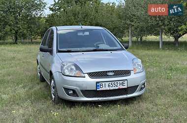 Хэтчбек Ford Fiesta 2008 в Полтаве