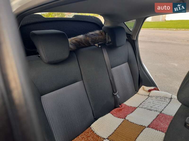 Хэтчбек Ford Fiesta 2010 в Литине