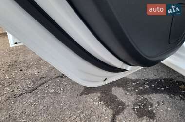 Хэтчбек Ford Fiesta 2010 в 