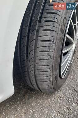 Хэтчбек Ford Fiesta 2010 в 
