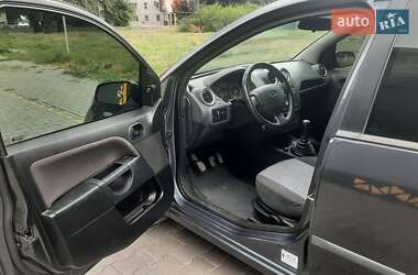 Хэтчбек Ford Fiesta 2007 в 