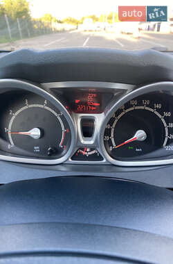 Хэтчбек Ford Fiesta 2009 в Дубно