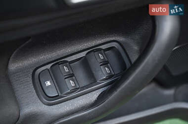 Седан Ford Fiesta 2014 в 
