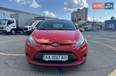 Хетчбек Ford Fiesta 2011 в Києві