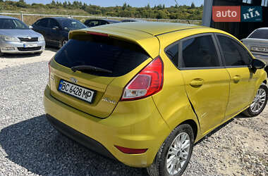 Хэтчбек Ford Fiesta 2013 в 