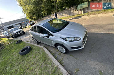 Седан Ford Fiesta 2018 в Києві