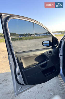 Хэтчбек Ford Fiesta 2008 в 