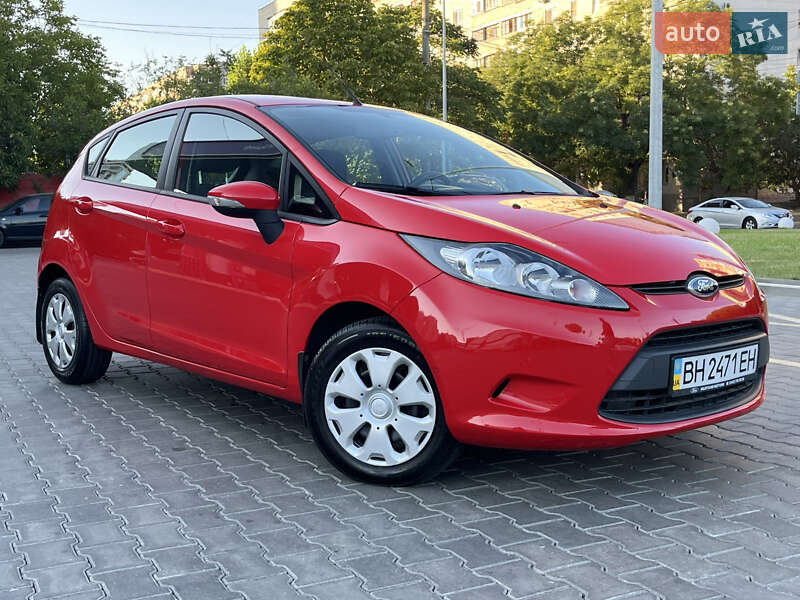 Хэтчбек Ford Fiesta 2012 в Одессе