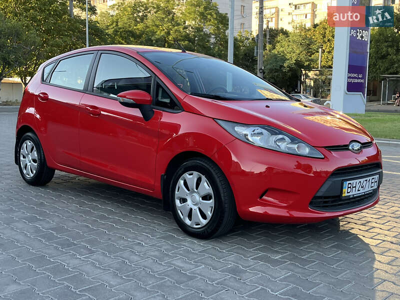 Хэтчбек Ford Fiesta 2012 в Одессе