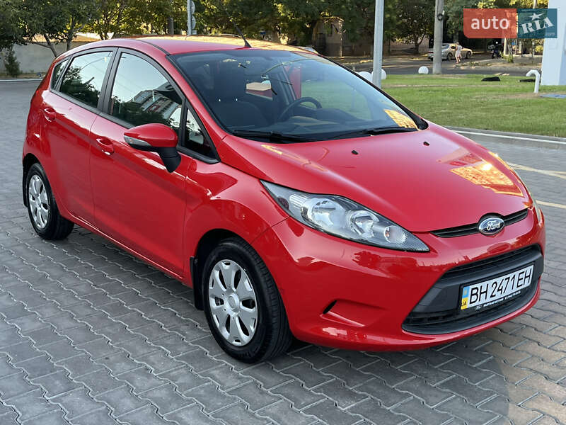 Хэтчбек Ford Fiesta 2012 в Одессе