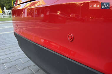 Хэтчбек Ford Fiesta 2012 в 