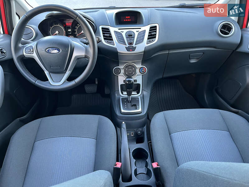 Хэтчбек Ford Fiesta 2012 в Одессе