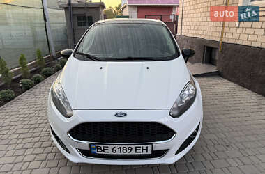 Хэтчбек Ford Fiesta 2019 в 