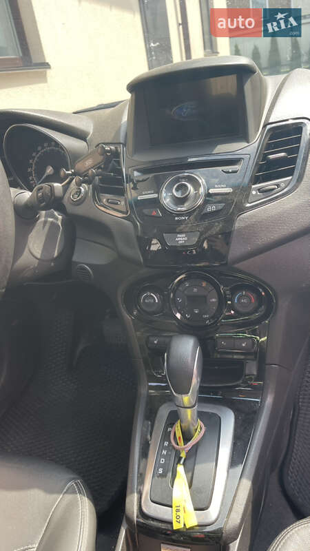 Седан Ford Fiesta 2017 в Києві