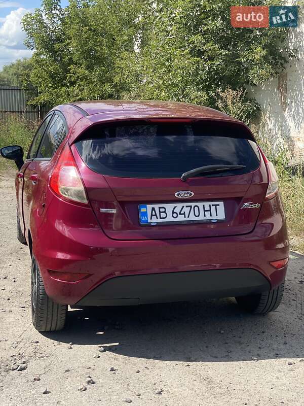 Хэтчбек Ford Fiesta 2013 в Виннице