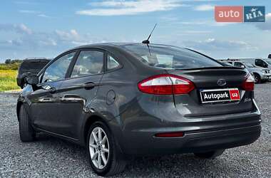 Седан Ford Fiesta 2019 в 